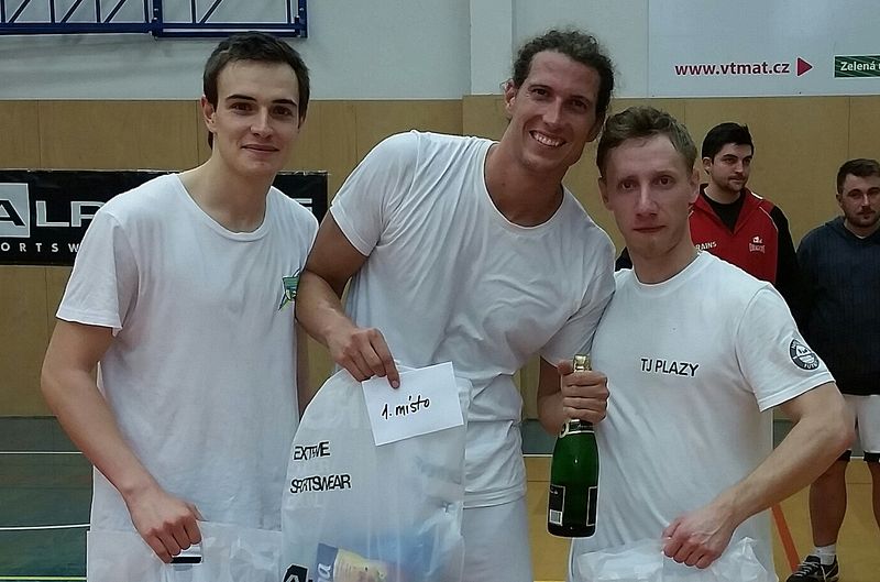 2015-Vanke-Bily-balet